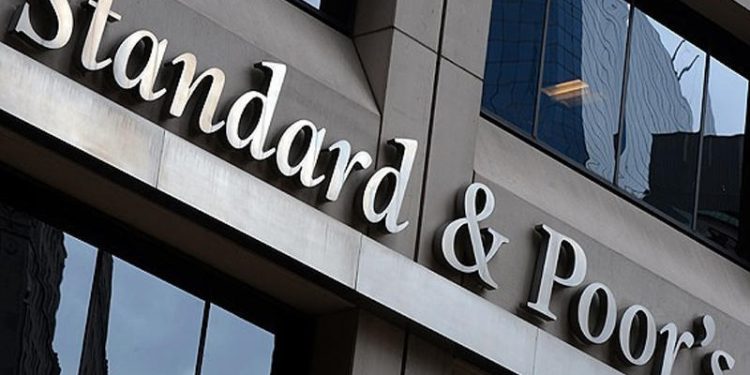 ستاندرد آند بورز: تركيا غير جديرة بالاستثمار