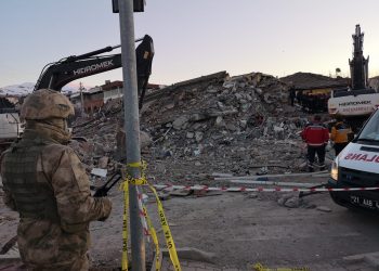 تركيا.. عسكري أصيب في عفرين: جاؤوا لزيارتي ثم طردوني من الجيش