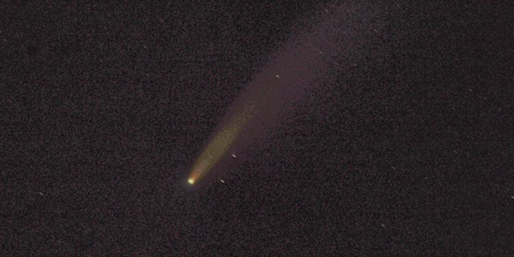 مذنب نيو ويز يظهر في سماء ملاطيا التركية