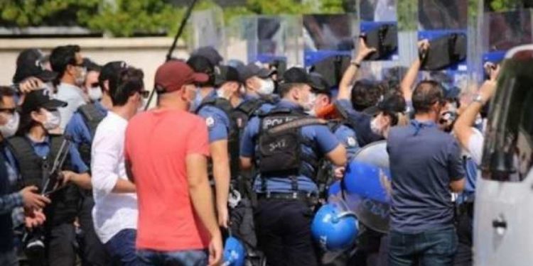 تركيا.. اعتقال عضو بالهيئة التنفيذية للحزب الكردي