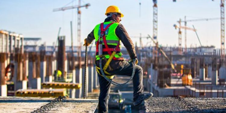 تركيا.. الركود يهيمن على قطاع الإنشاءات