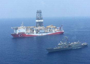 تركيا تتحدى تحذيرات أوروبا وتنقل سفينة تنقيب إلى جنوب قبرص