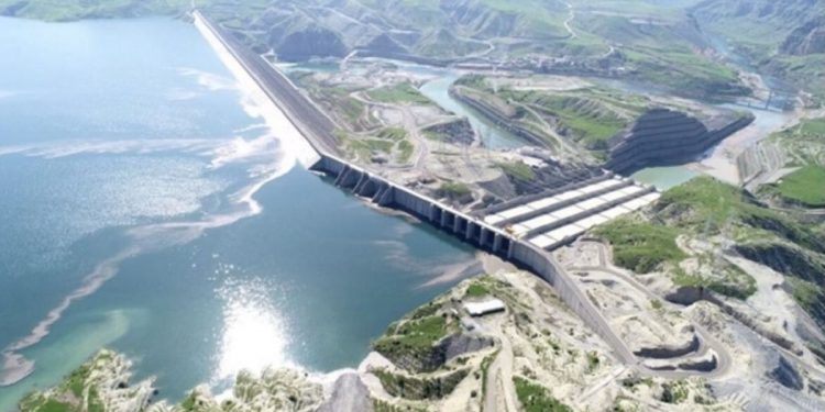 السيسي: مياه النيل قضية وجودية بالنسبة لمصر