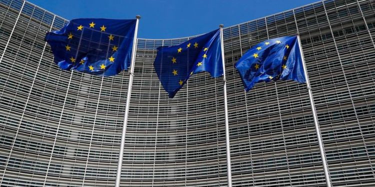 قبرص تطالب الاتحاد الأوروبي برد موحد على انتهاكات تركيا