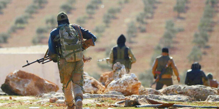 صحيفة تركية: روسيا تنقل مرتزقة من سوريا لدعم حفتر في ليبيا