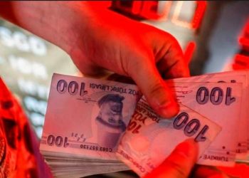 ستاندرز آند بورز: تركيا تشهد توسع سريعًا في الإقراض الداخلي والتضخم