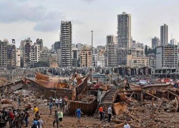 رويترز: دياب وعون تلقيا تحذيرًا قبل أسبوعين من وقوع كارثة بيروت (وثائق)