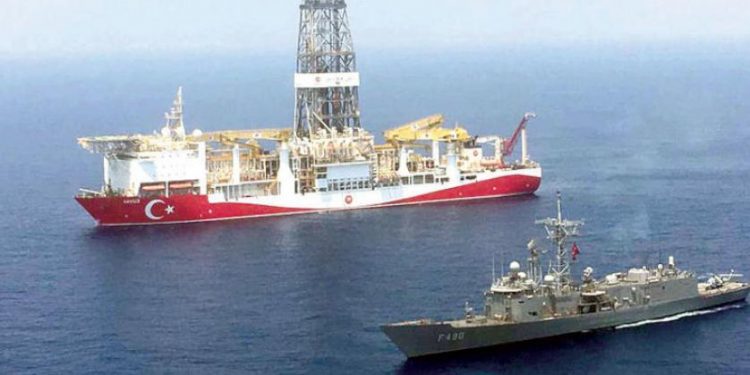 يني عقد: روسيا تدعم تركيا في شرق المتوسط