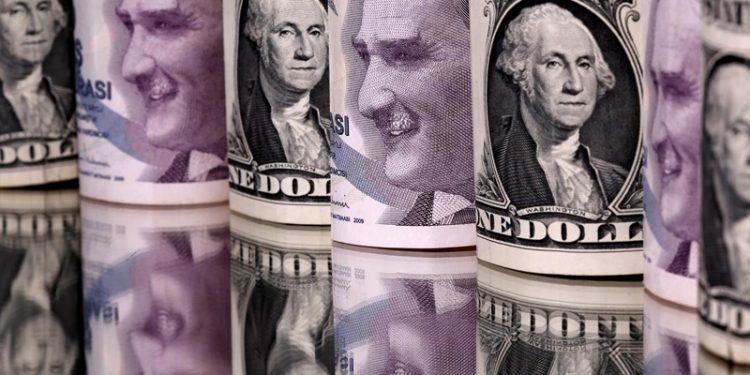 تركيا.. 4 أسباب لارتفاع الدولار أمام الليرة التركية