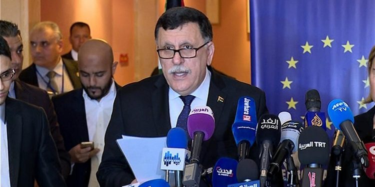 ليبيا.. حكومة الوفاق تعلن وقف إطلاق النار