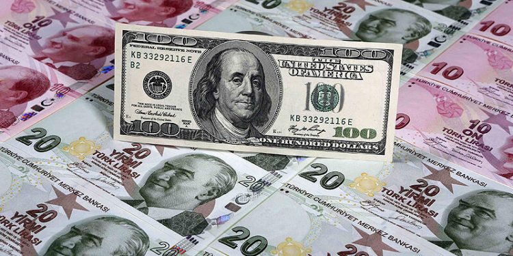 تركيا.. رقم قياسي للدولار أمام الليرة رغم تراجعه عالميًا!