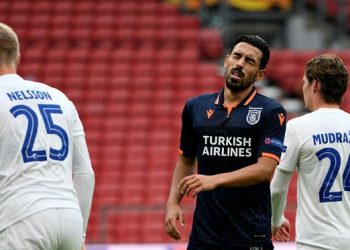 بطل الدوري التركي يغادر دوري أبطال أوروبا