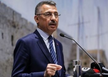 نائب أردوغان يستنكر الوجود العسكري الفرنسي في قبرص