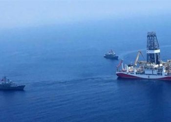 بعد حادث التصادم.. اليونان تعرض الحوار على تركيا بشروط