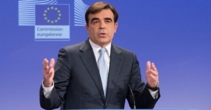 مفوض أوروبي: نتضامن مع قبرص واليونان في مواجهة “انحرافات” تركيا