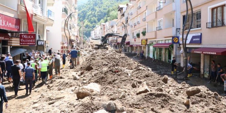 المعارضة حذرت حكومة أردوغان من كارثة جيراسون قبل عام