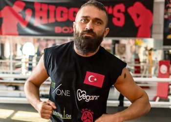 المصارع أونسال أريك: أنصار أردوغان هم قتلتي!