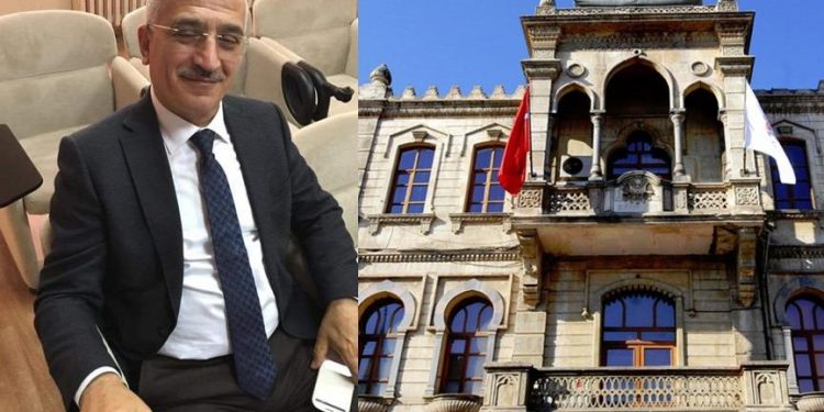 تركيا.. عضو بالحزب الحاكم يهين أتاتورك!