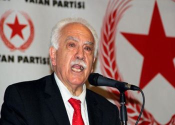 فضيحة أخلاقية تضرب حزب الوطن اليساري