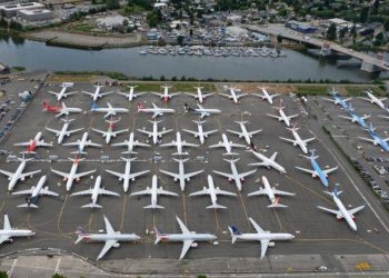 كورونا يتسبب بخسائر مليارية لشركة طيران عمرها 100 عام