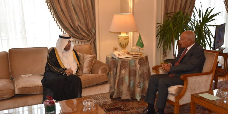 أبو الغيط يستقبل رئيس البرلمان العربي