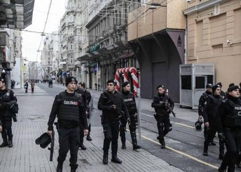 مذكرات اعتقال تركية بحق 82 شخصا تظاهروا قبل 6 سنوات