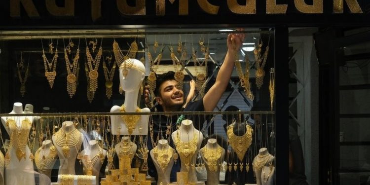 وول ستريت: هجوم غير مسبوق على الذهب في تركيا!