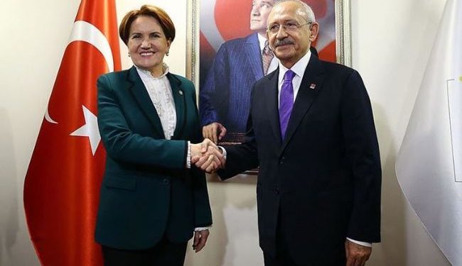 محلل سياسي: الاعتقالات ستطال قادة أحزاب المعارضة بعد الأكراد