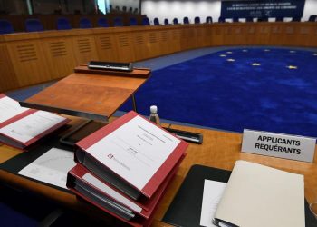 حقوقي ينتقد المحكمة الأوروبية بعد زيارة رئيسها المثيرة إلى تركيا