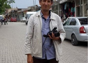 تركيا.. تحقيق مع صحافي دافع عن عمال زراعيين