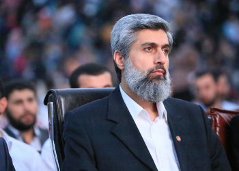 شيخ تركي يرفض الهجمة التي تتعرض لها الجماعات الدينية في تركيا