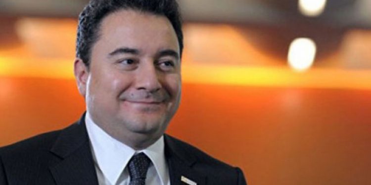 تركيا: هل يتجه باباجان للتحالف مع الحزب الكردي؟