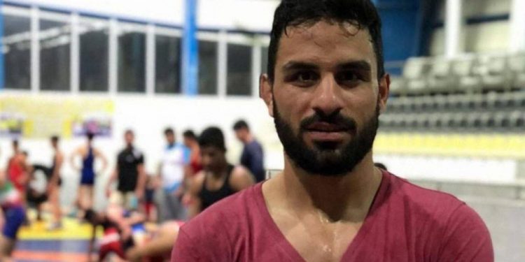 مؤسسة حقوقية تدين تنفيذ حكم الإعدام بحق المصارع الإيراني نويد أفكاري