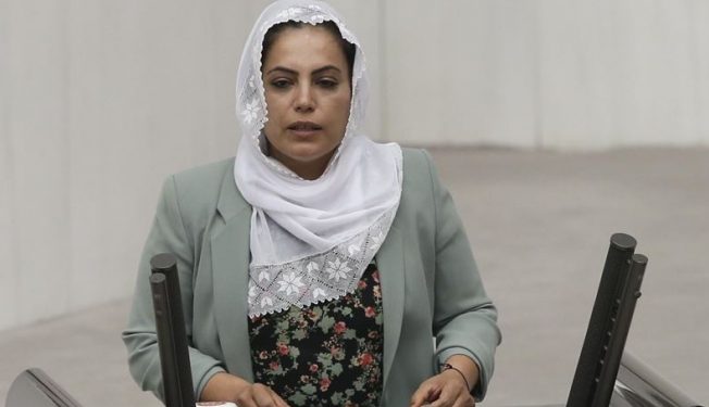 تركيا.. السجن 10 سنوات لبرلمانية كردية