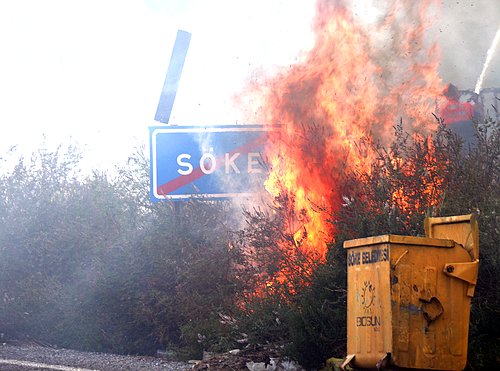 تركيا.. إخلاء عشرات المنازل بسبب حرائق غابات