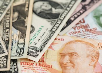 تركيا.. الدولار يسجل رقما قياسيًا جديدًا أمام الليرة