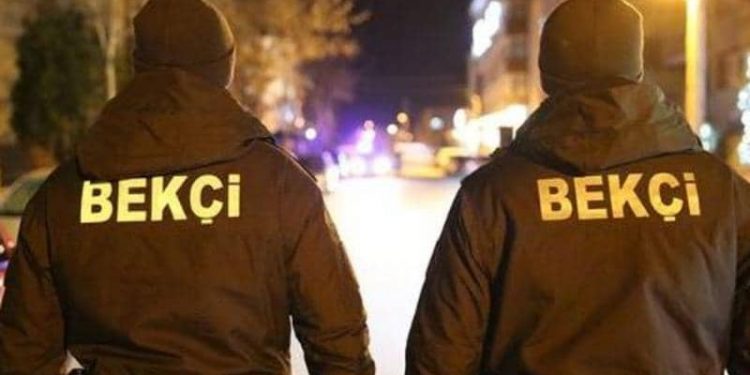 تركيا تعلن عن تجنيد 400 حارس ليل في إسطنبول بصلاحيات الشرطة!