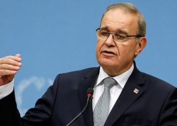 ‏معارض: كلما حطم الدولار أرقامًا قياسية هرع اردوغان إلى قطر!