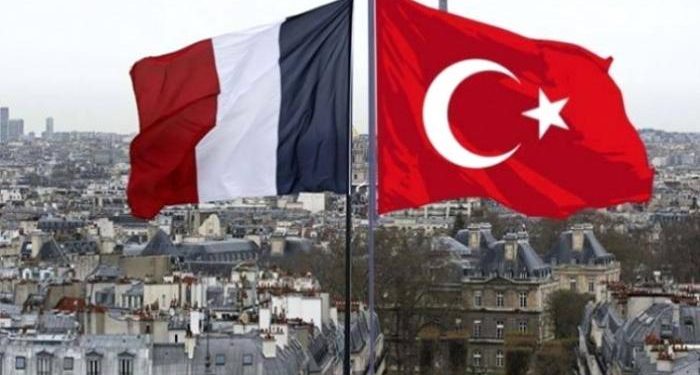 فرنسا تستدعي سفيرها من تركيا