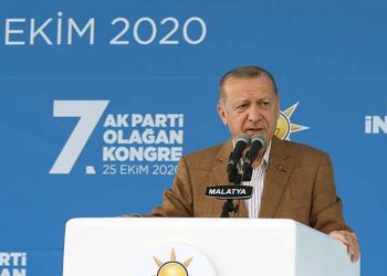 أردوغان: لتفرض أمريكا عقوباتها “على من يتعالون”!