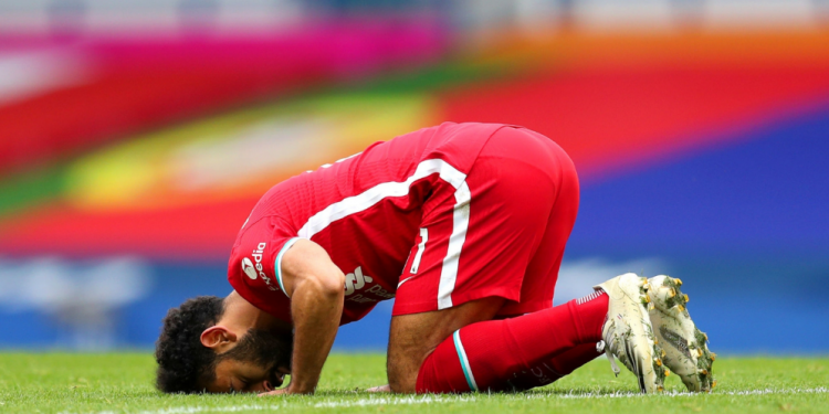 محمد صلاح يدخل قائمة ليفربول التاريخية لأصحاب الـ100 هدف