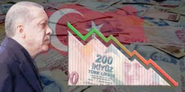 بالأرقام.. الاقتصاد التركي يواصل “السقوط الكارثي”