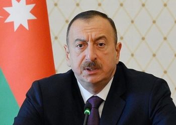 الرئيس الأذربيجاني: روسيا تسلِّح أرمينيا مجانًاً