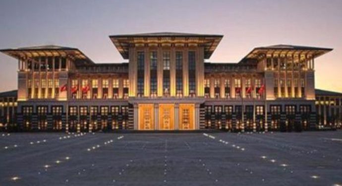 الرئاسة التركية تجري فحوصات كورونا يوميًا على مساعدي أردوغان