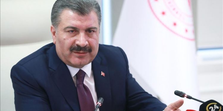 كورونا في تركيا.. 2017 إصابة و72 وفاة