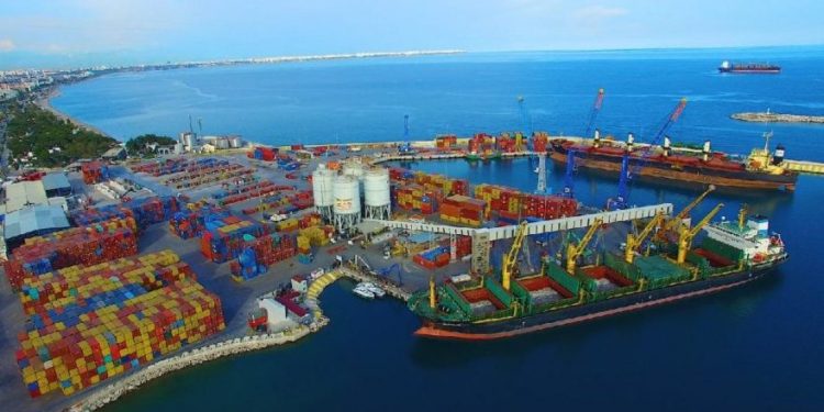 تركيا.. شركة قطرية تستحوذ على حقوق إدارة ميناء أنطاليا