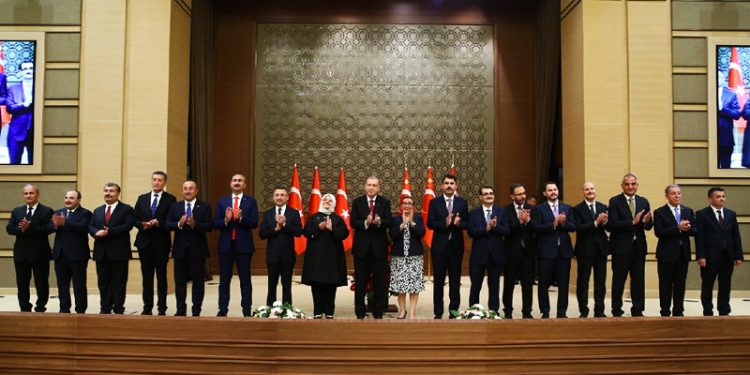 تركيا.. أنباء عن تعديل وزاري في الطريق!