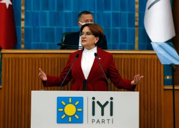 ميرال أكشنار: إسطنبول شهدت 10 آلاف وفاة بفيروس كورونا!