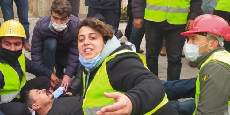 تركيا.. اعتداء أمني على مسيرة لعمال منجم