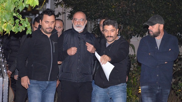 هل يفرج أردوغان عن معارضين بارزين لتلميع صورته؟